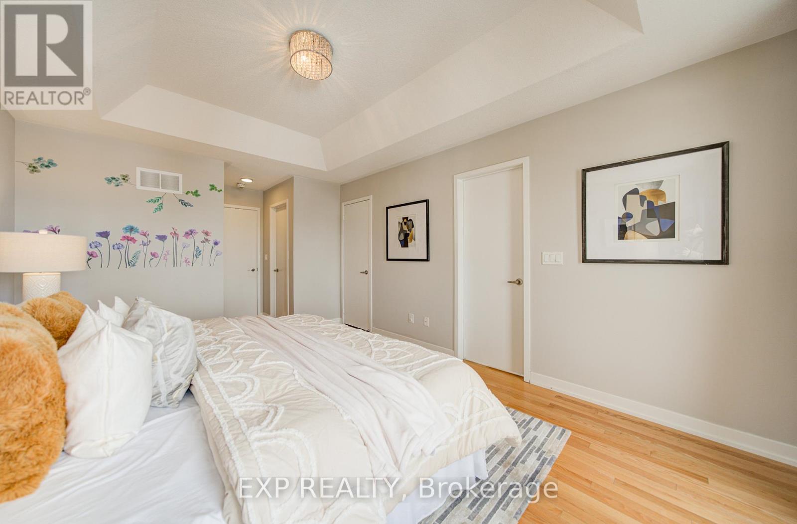 10616 BATHURST STREET, Vaughan (Patterson), Ontario, L6A4Y4 — Photo 3