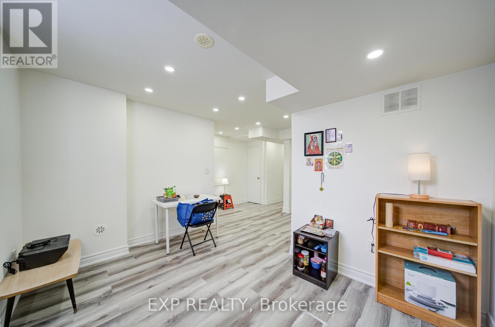 10616 BATHURST STREET, Vaughan (Patterson), Ontario, L6A4Y4 — Photo 7