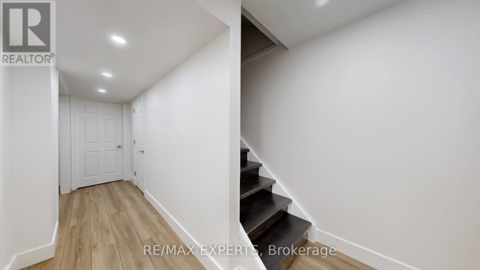 562 TARA HILL CIRCLE, Aurora (Aurora Village), Ontario, L4G6G9 — Photo 28