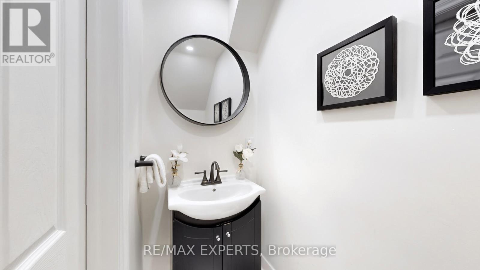 562 TARA HILL CIRCLE, Aurora (Aurora Village), Ontario, L4G6G9 — Photo 33