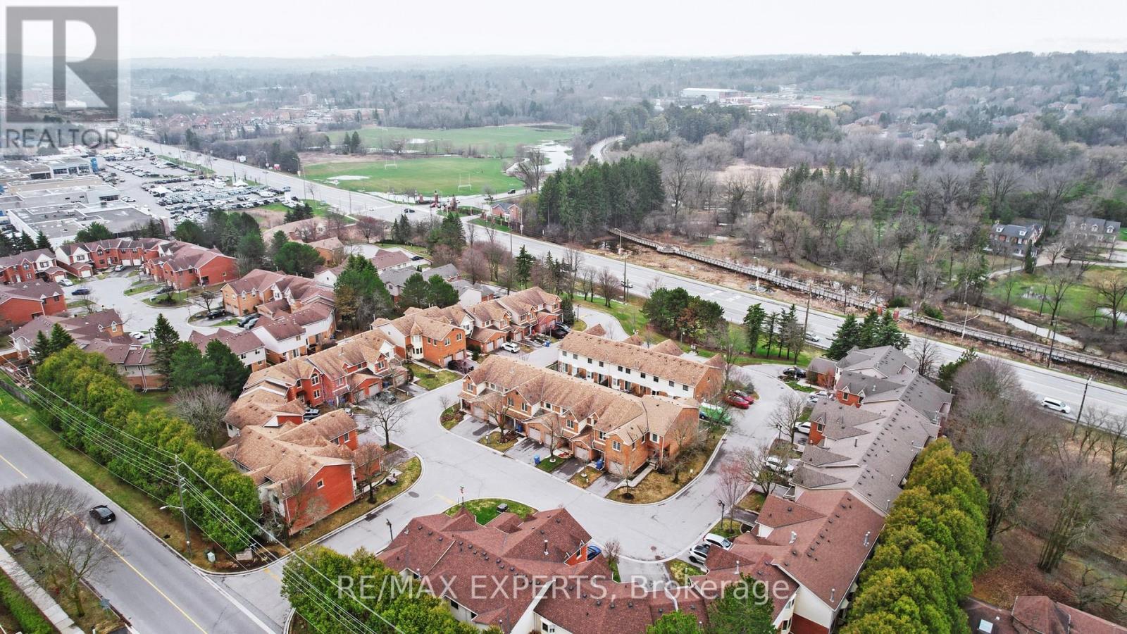 562 TARA HILL CIRCLE, Aurora (Aurora Village), Ontario, L4G6G9 — Photo 38