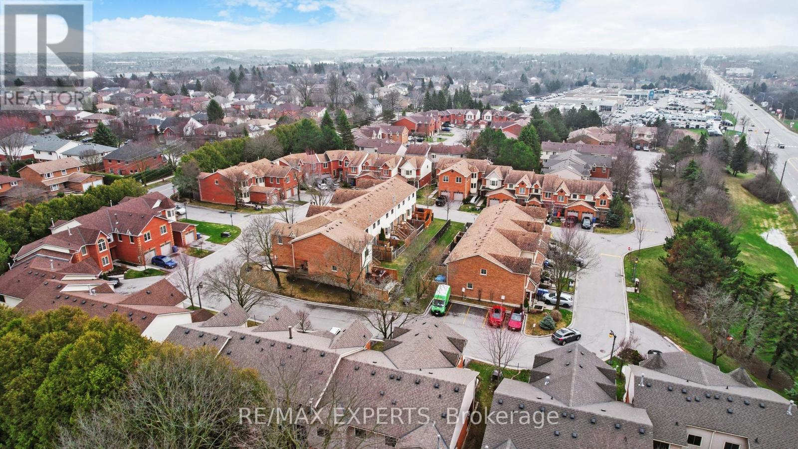 562 TARA HILL CIRCLE, Aurora (Aurora Village), Ontario, L4G6G9 — Photo 39