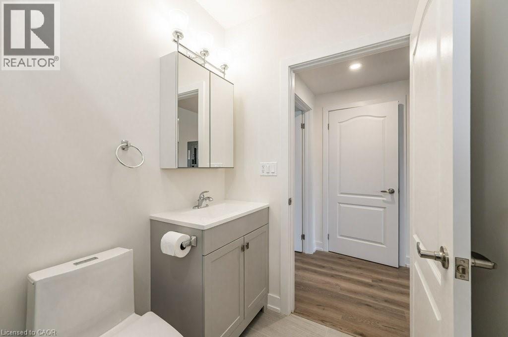 53 MARGARET Avenue Unit# Unit A, Kitchener, Ontario, N2H4H3 — Photo 34
