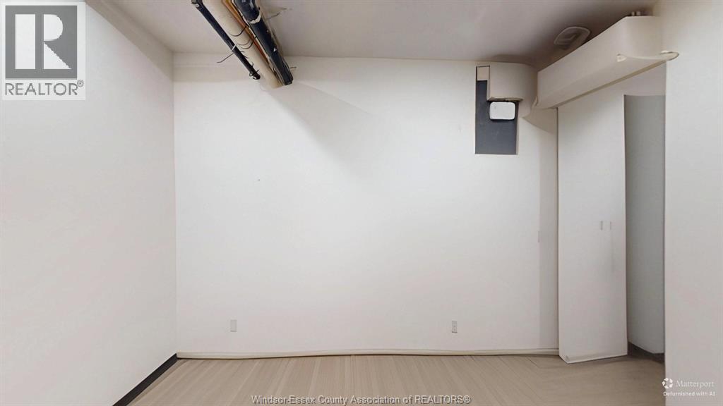 5534 WYANDOTTE STREET East, Windsor, Ontario, N8S1M1 — Photo 18