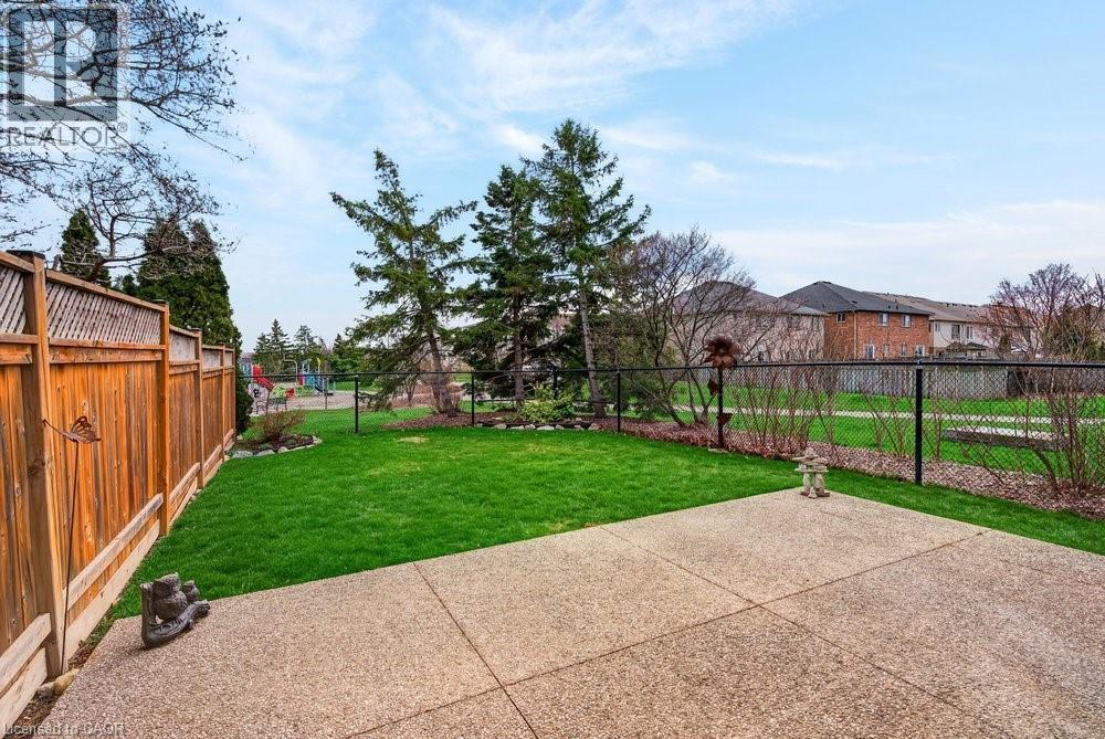 5172 THORNBURN Drive, Burlington, Ontario, L7L6K9 — Photo 32