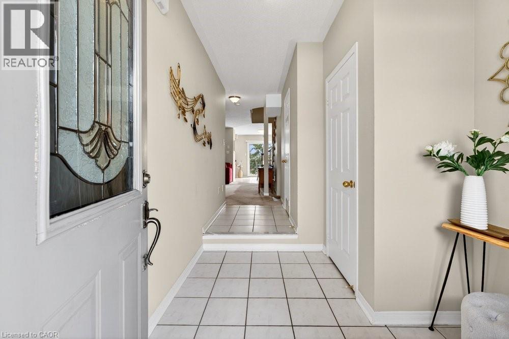 5172 THORNBURN Drive, Burlington, Ontario, L7L6K9 — Photo 5