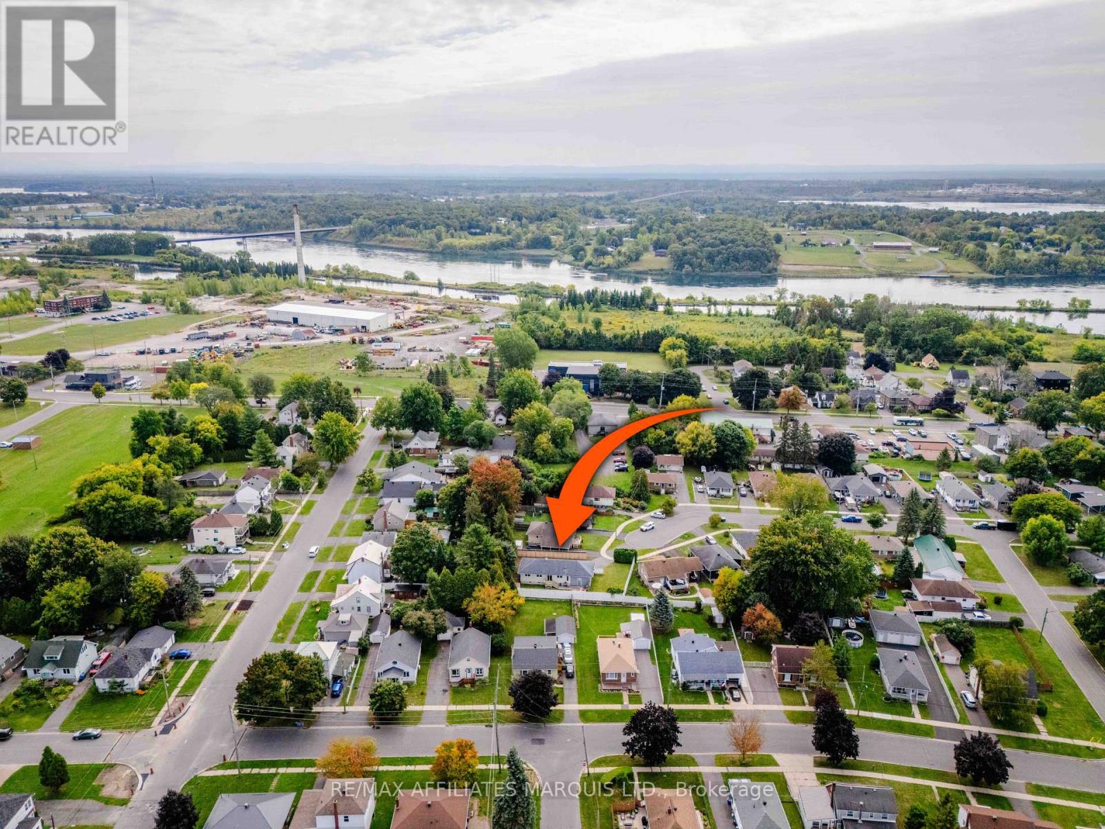 900 OSBORNE AVENUE, Cornwall, Ontario, K6J1K6 — Photo 47