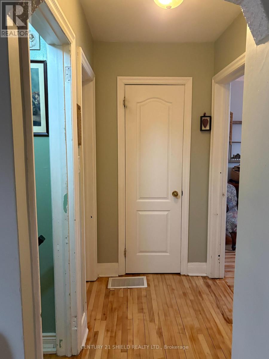 25 SEVENTH STREET W, Cornwall, Ontario, K6J2X8 — Photo 20