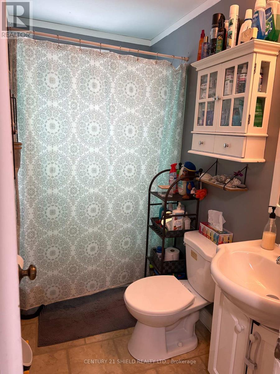 25 SEVENTH STREET W, Cornwall, Ontario, K6J2X8 — Photo 9