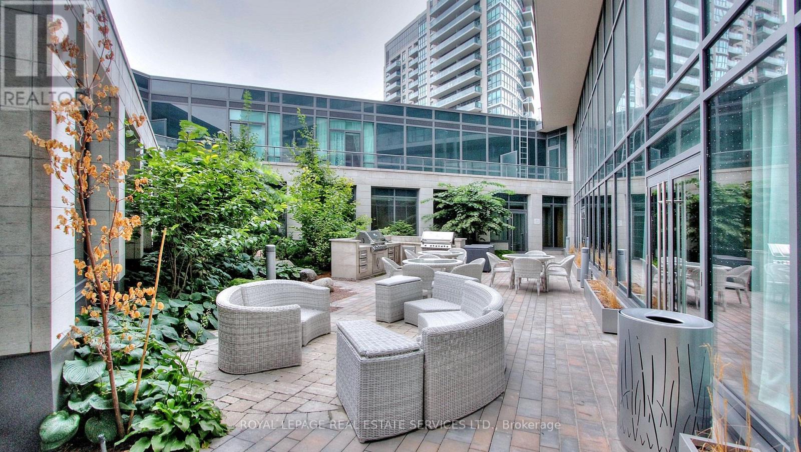 813 - 160 VANDERHOOF AVENUE, Toronto (Thorncliffe Park), Ontario, M4G0B7 — Photo 14