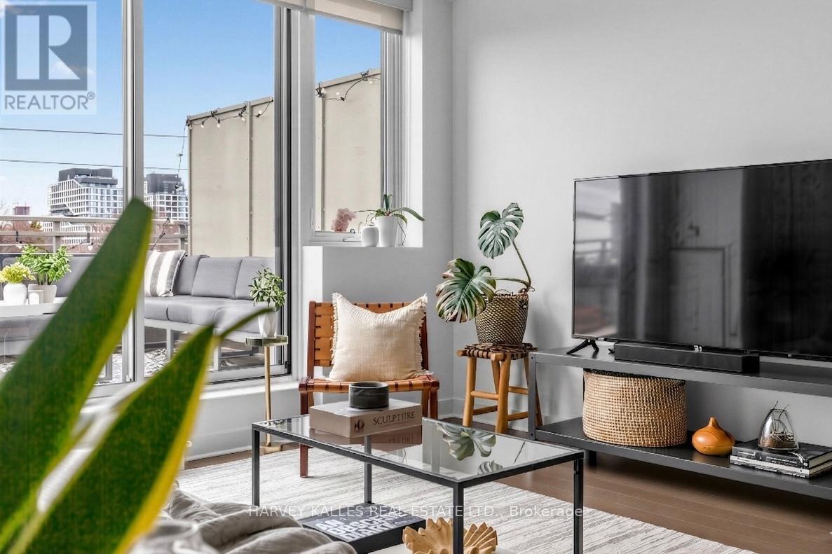 301 - 156 PORTLAND STREET, Toronto (Waterfront Communities), Ontario, M5V0G1 — Photo 9