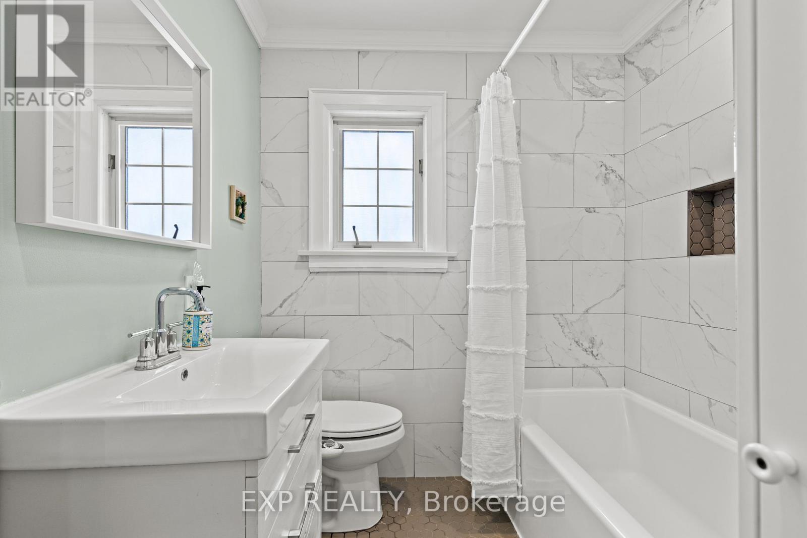 14 DUNLOP DRIVE, St. Catharines (Downtown), Ontario, L2R1A3 — Photo 18