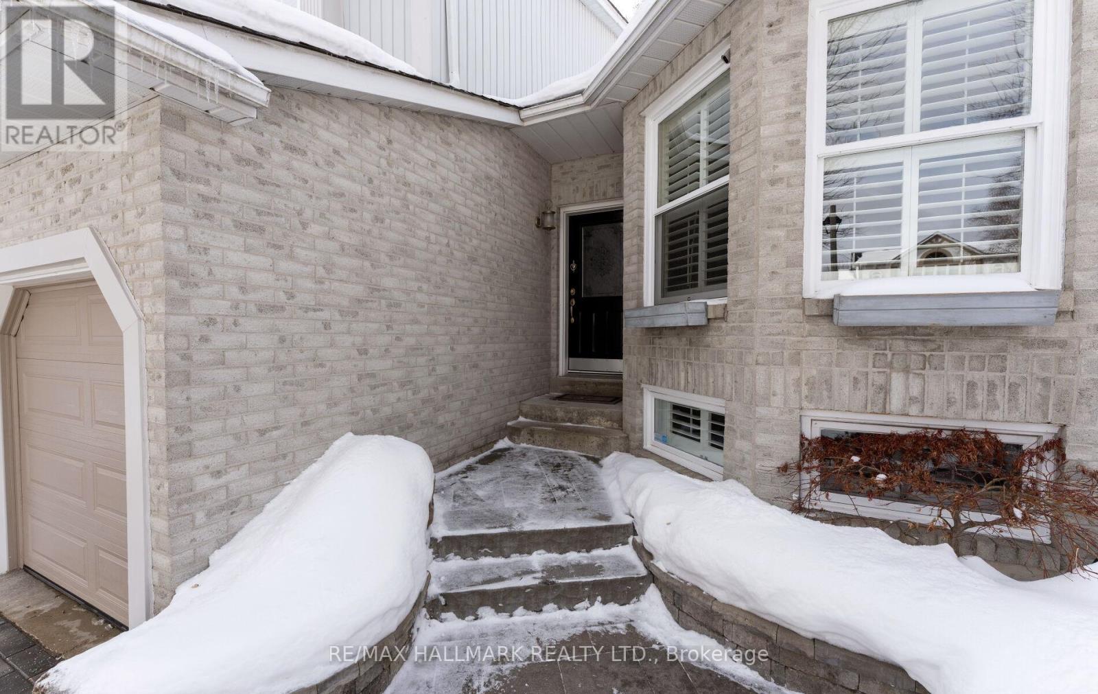 2004 BLAIRWOOD COURT, Pickering (Liverpool), Ontario, L1X2S3 — Photo 6