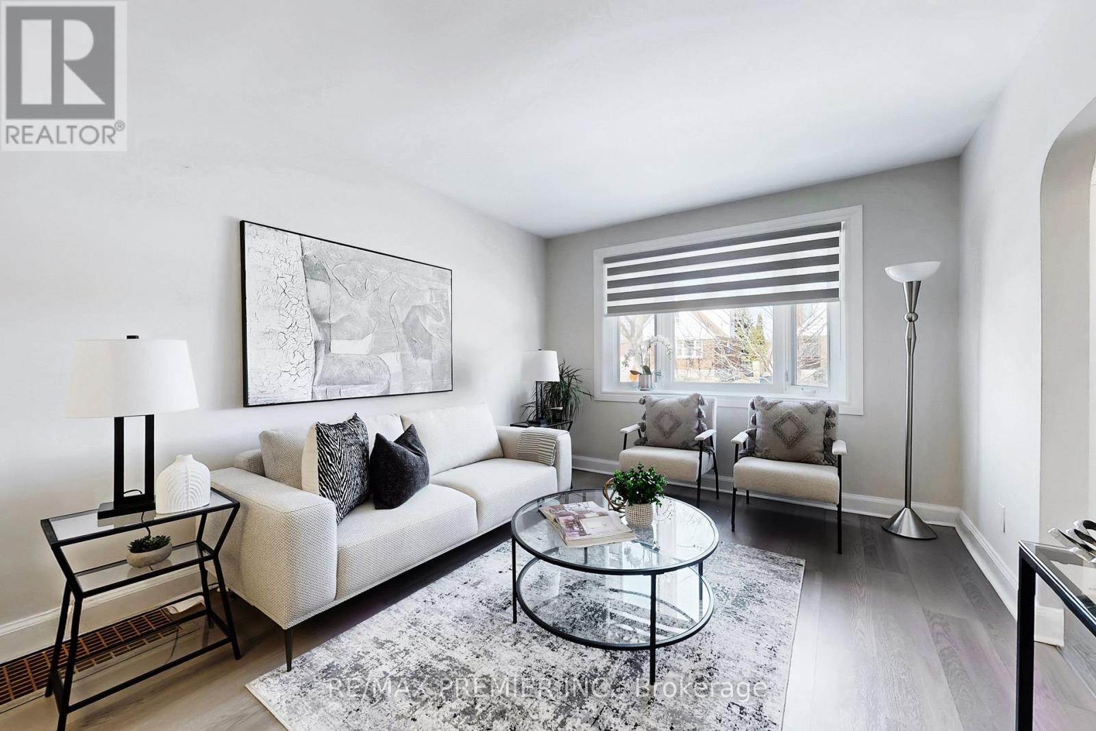 47 AMSTERDAM AVENUE, Toronto (O'Connor-Parkview), Ontario, M4B2B9 — Photo 3