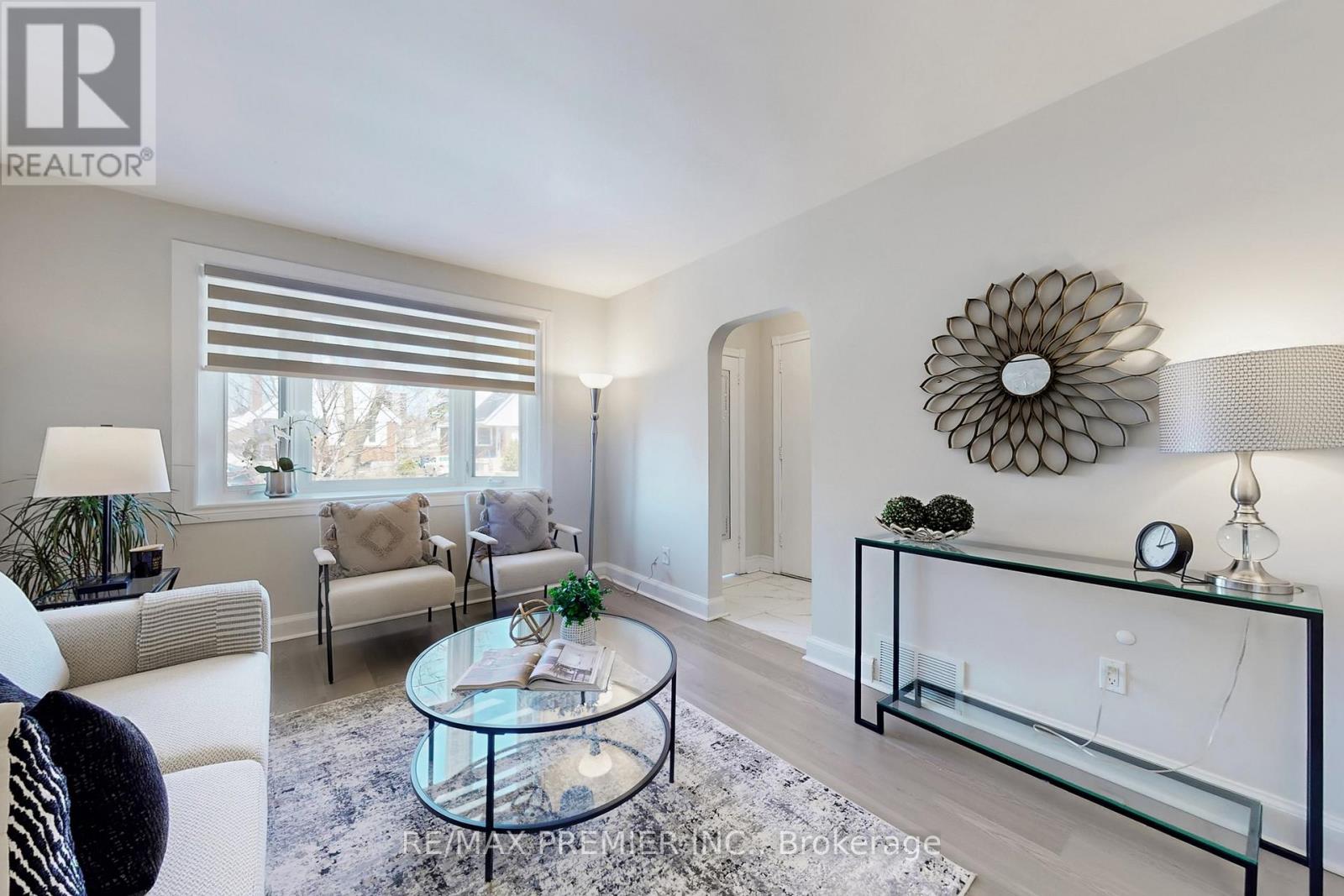 47 AMSTERDAM AVENUE, Toronto (O'Connor-Parkview), Ontario, M4B2B9 — Photo 4