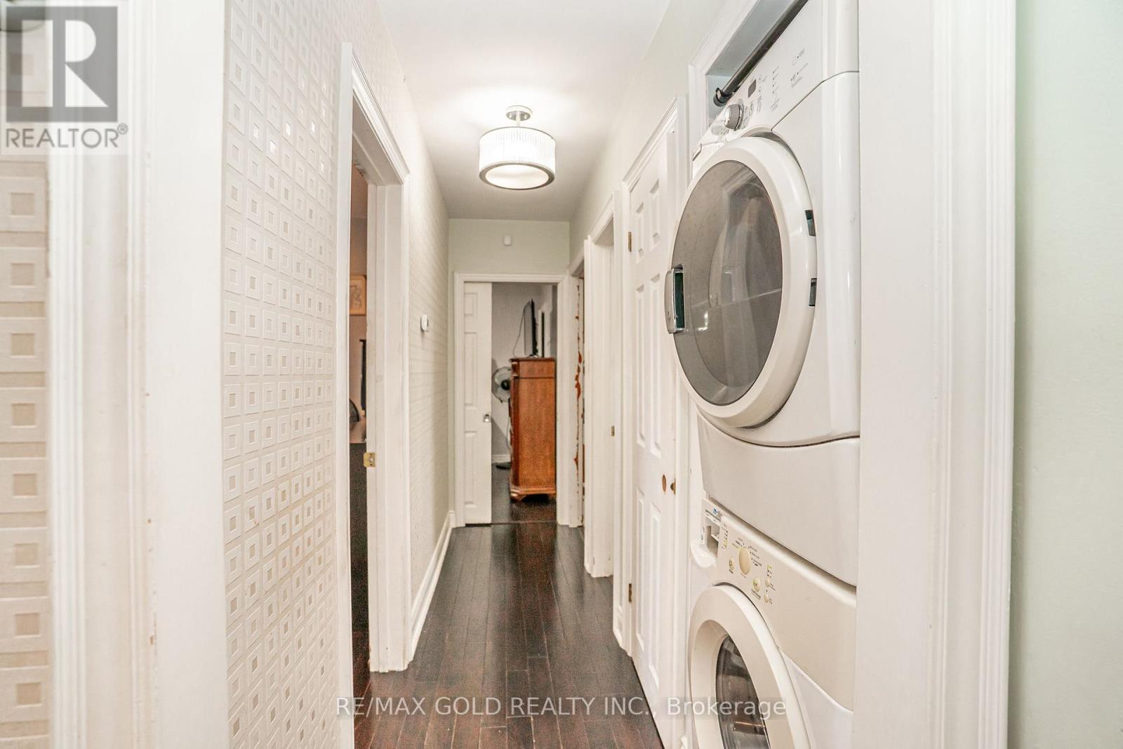 37 CARLYLE CRESCENT, Brampton (Brampton East), Ontario, L6W2Y9 — Photo 17