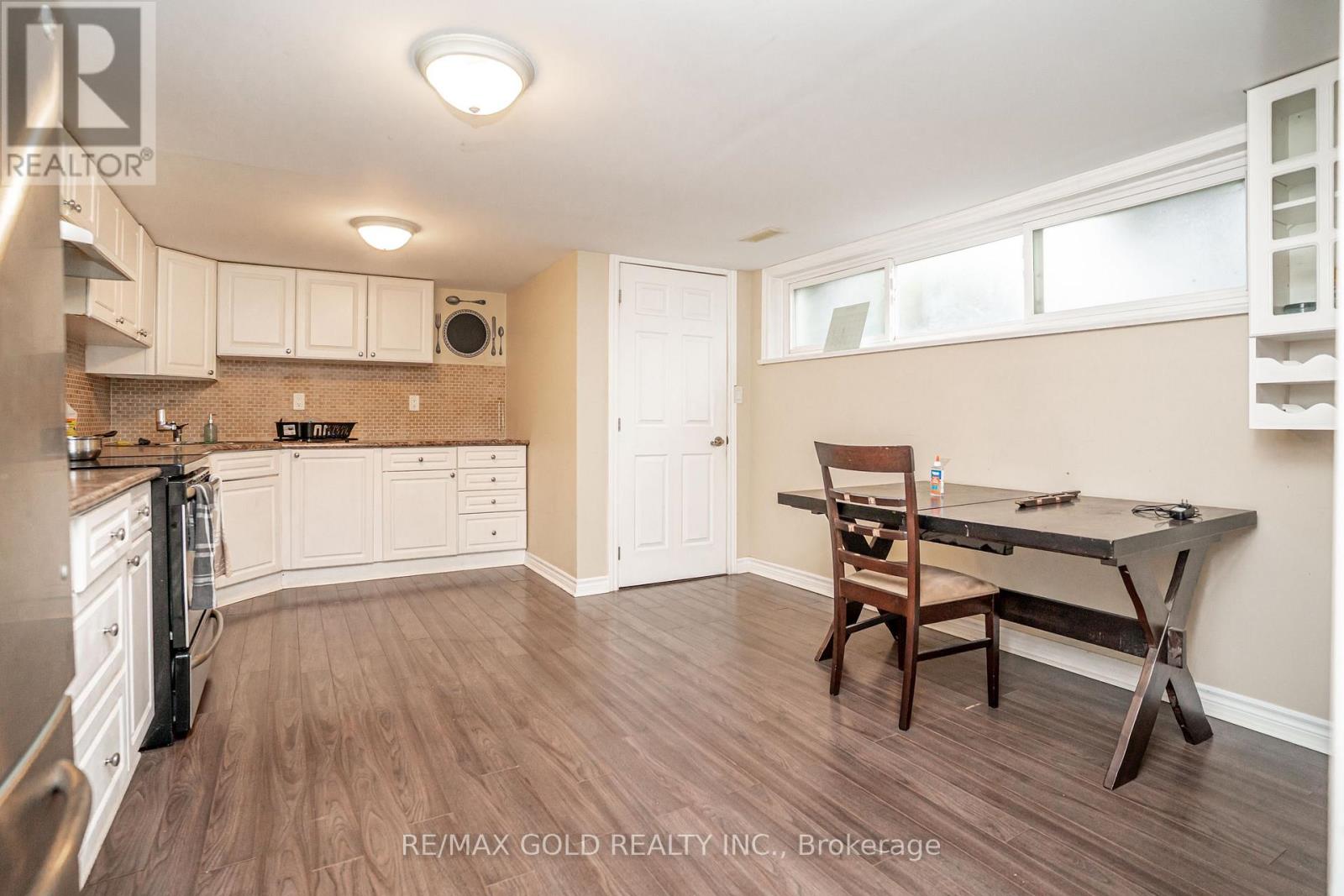 37 CARLYLE CRESCENT, Brampton (Brampton East), Ontario, L6W2Y9 — Photo 27