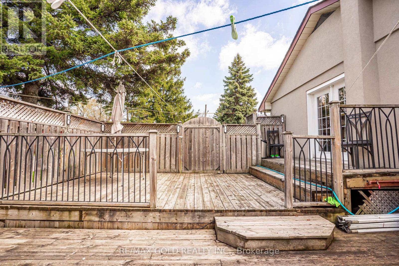 37 CARLYLE CRESCENT, Brampton (Brampton East), Ontario, L6W2Y9 — Photo 39