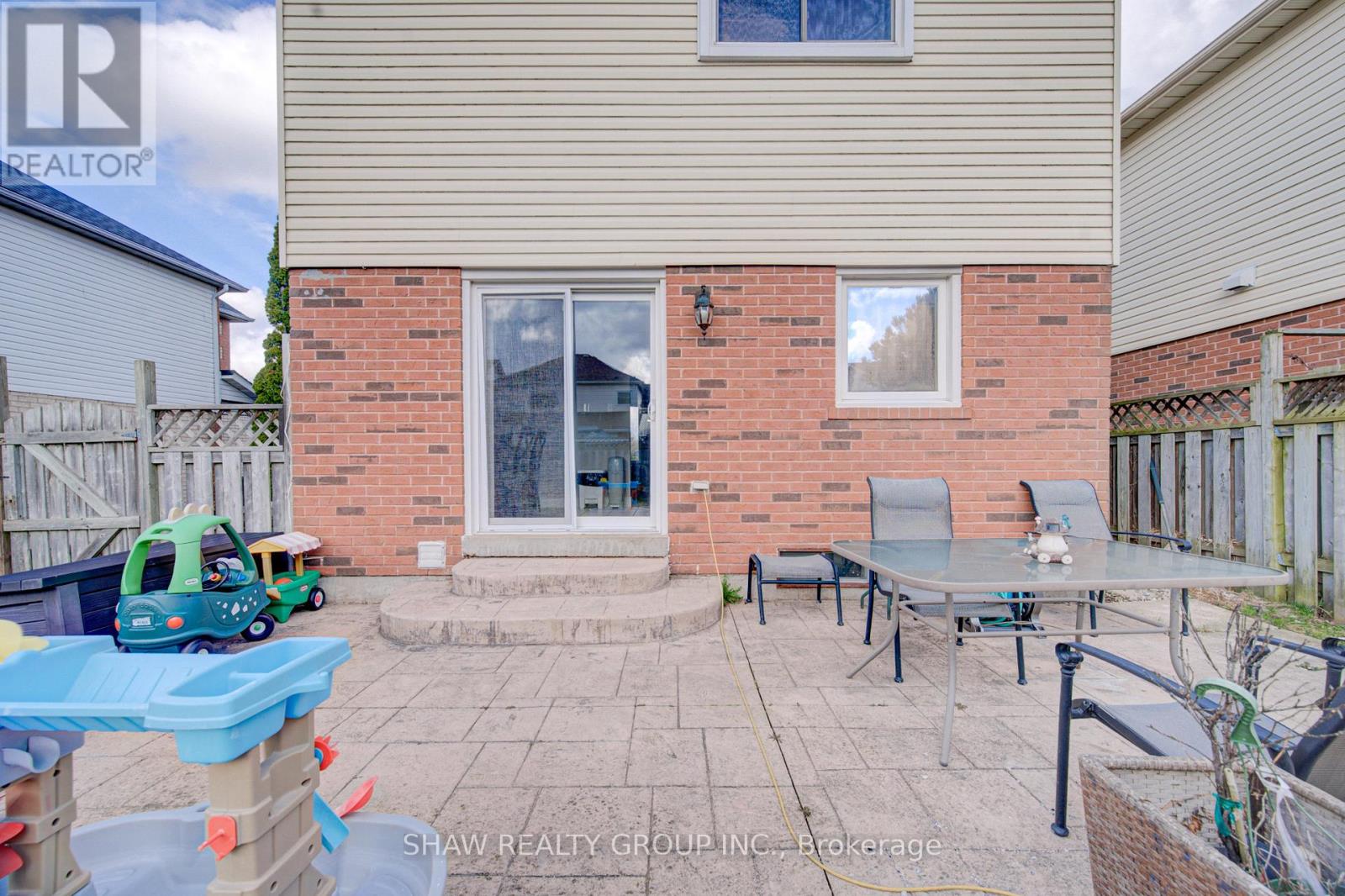 334 CHRISTOPHER DRIVE, Cambridge, Ontario, N1P1B9 — Photo 42