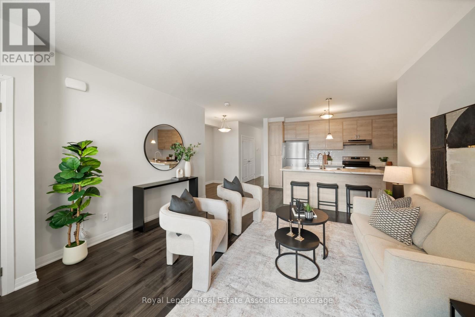 2G - 155 THOMAS SLEE DRIVE, Kitchener, Ontario, N2P2X5 — Photo 2