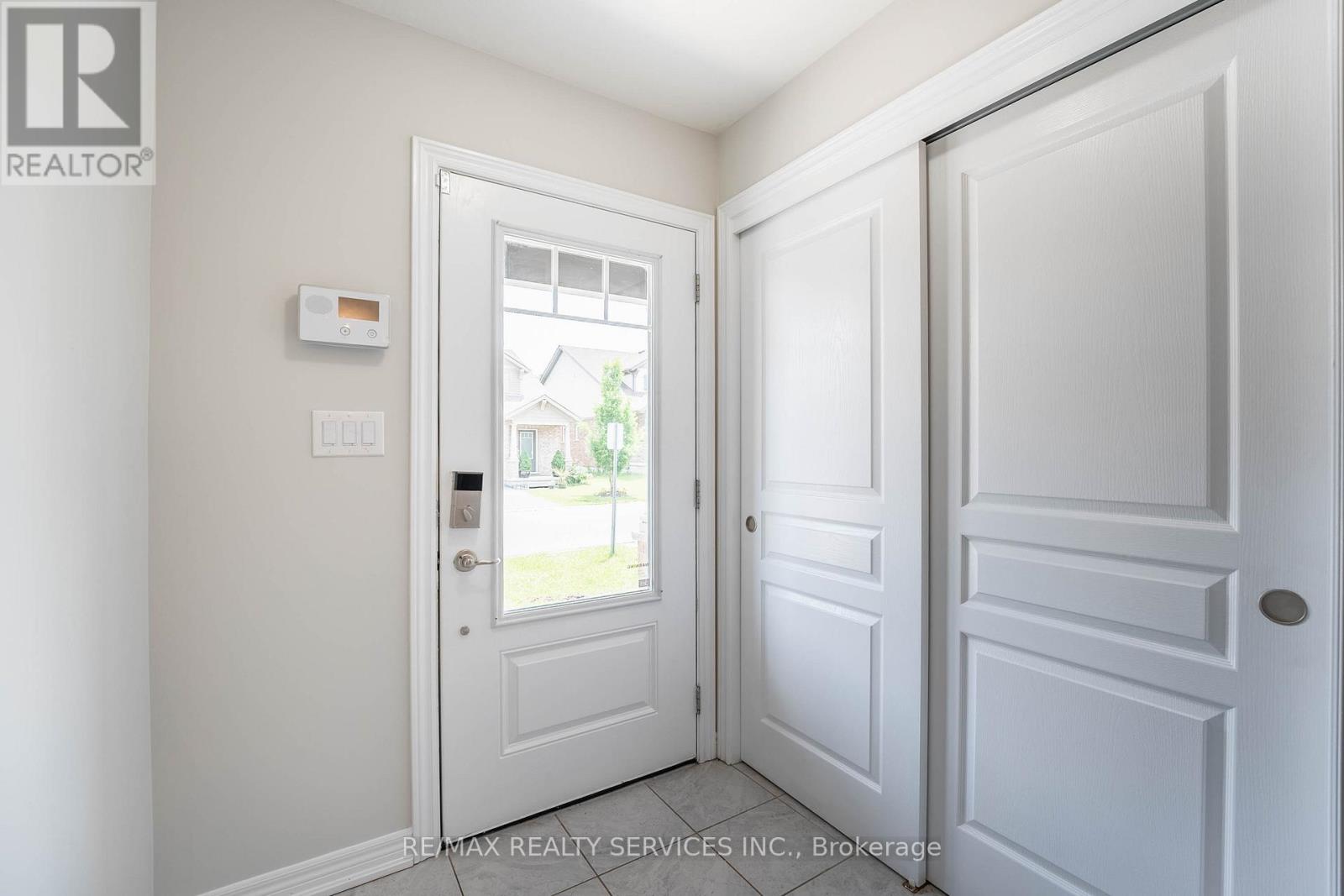 7619 GREEN VISTA GATE, Niagara Falls (Oldfield), Ontario, L2G0A8 — Photo 3