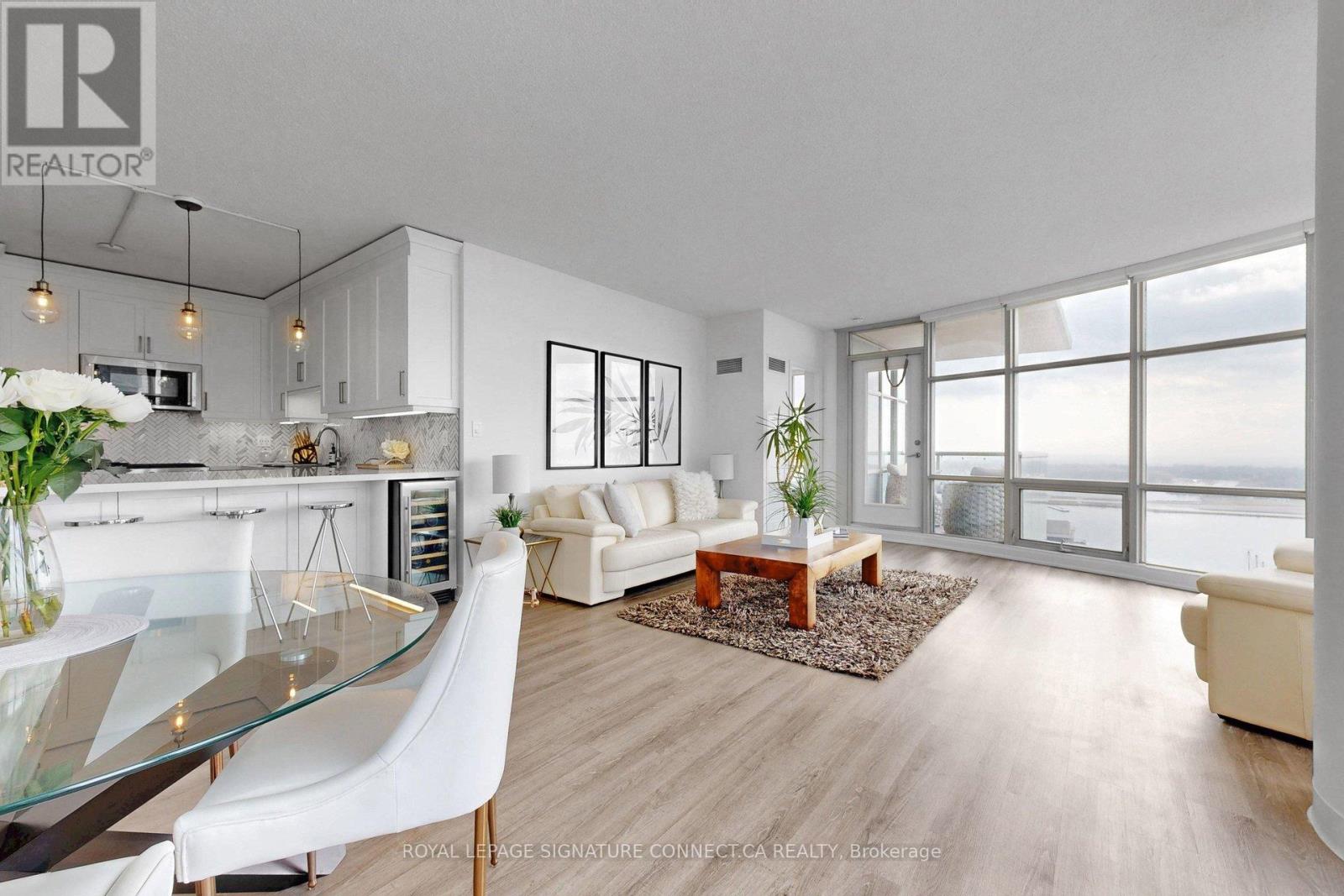 2712 - 35 MARINER TERRACE, Toronto (Waterfront Communities), Ontario, M5V3V9 — Photo 9