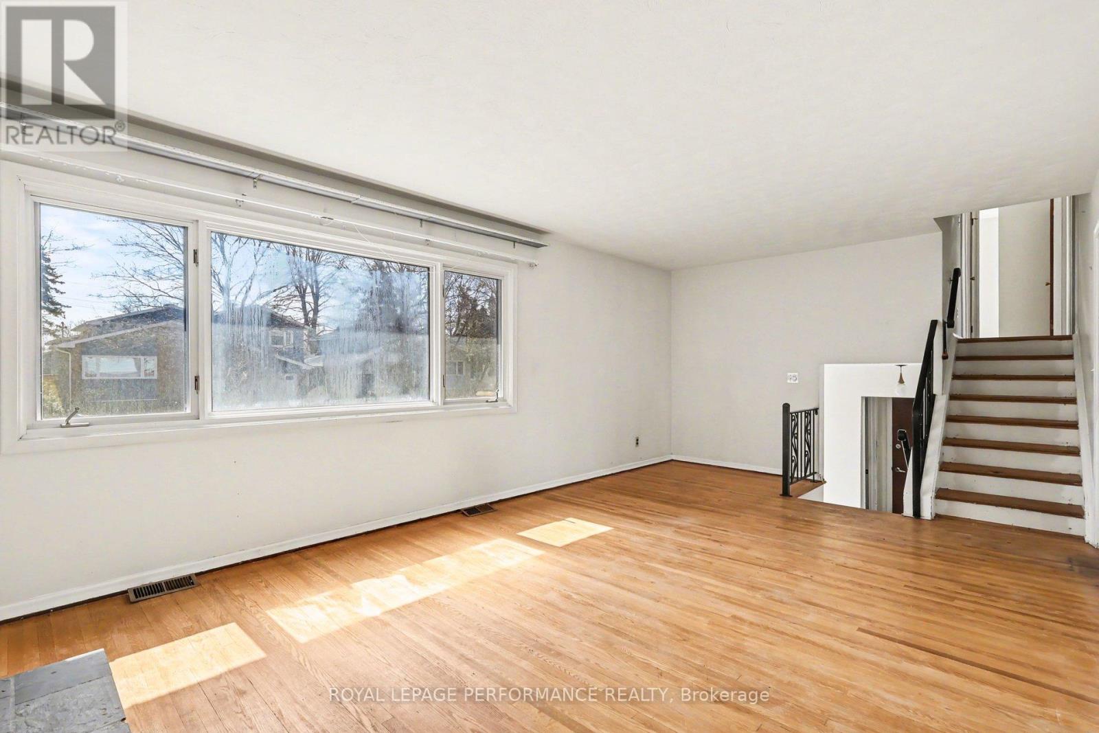 767 CROSS AVENUE, Ottawa, Ontario, K1G3C9 — Photo 4