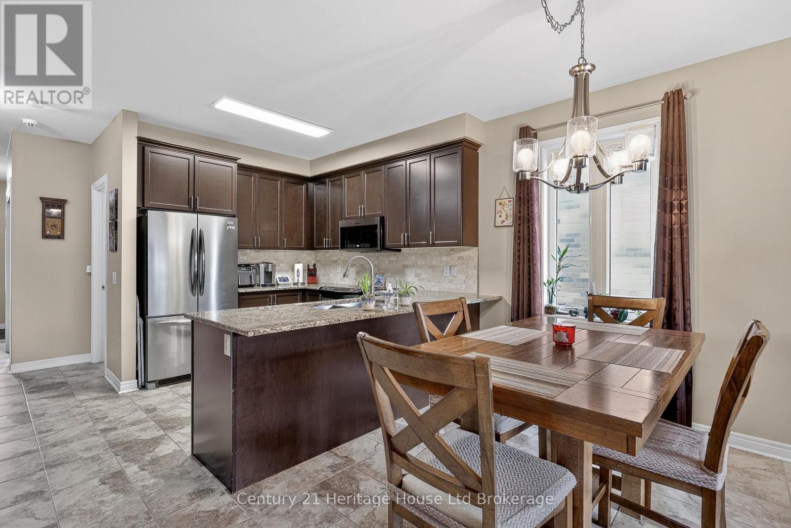 228 PALMER LANE, Woodstock (Woodstock - North), Ontario, N4T0G5 — Photo 13