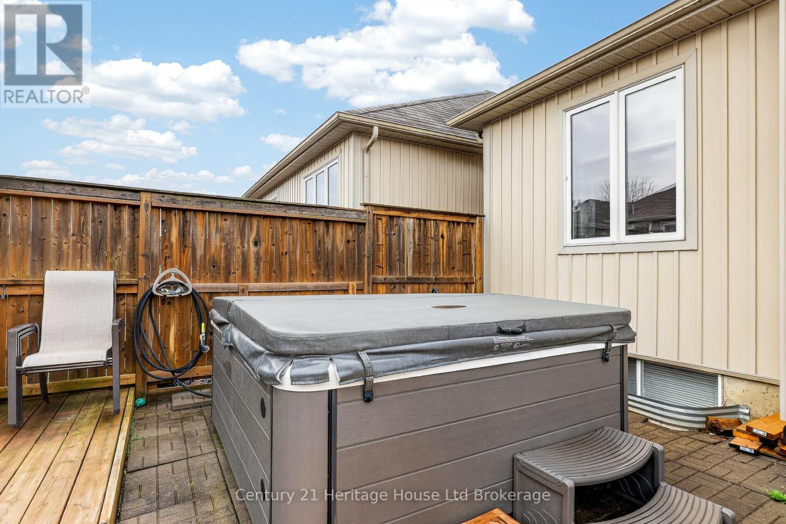 228 PALMER LANE, Woodstock (Woodstock - North), Ontario, N4T0G5 — Photo 32