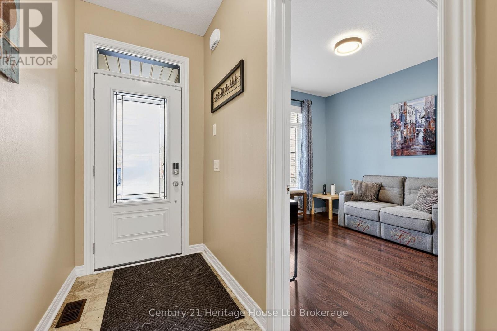 228 PALMER LANE, Woodstock (Woodstock - North), Ontario, N4T0G5 — Photo 6