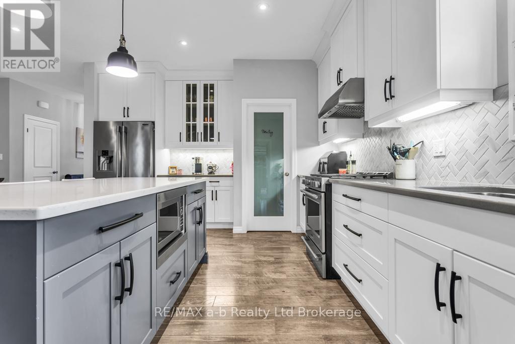 241 WILSON AVENUE, Tillsonburg, Ontario, N4G0H4 — Photo 11