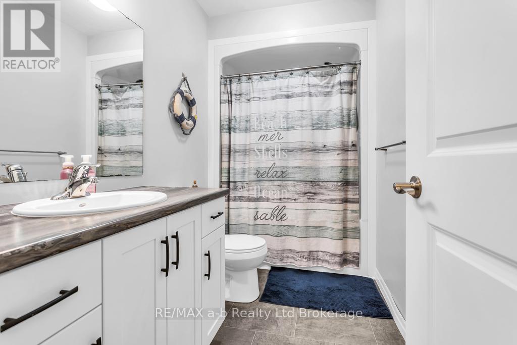 241 WILSON AVENUE, Tillsonburg, Ontario, N4G0H4 — Photo 25