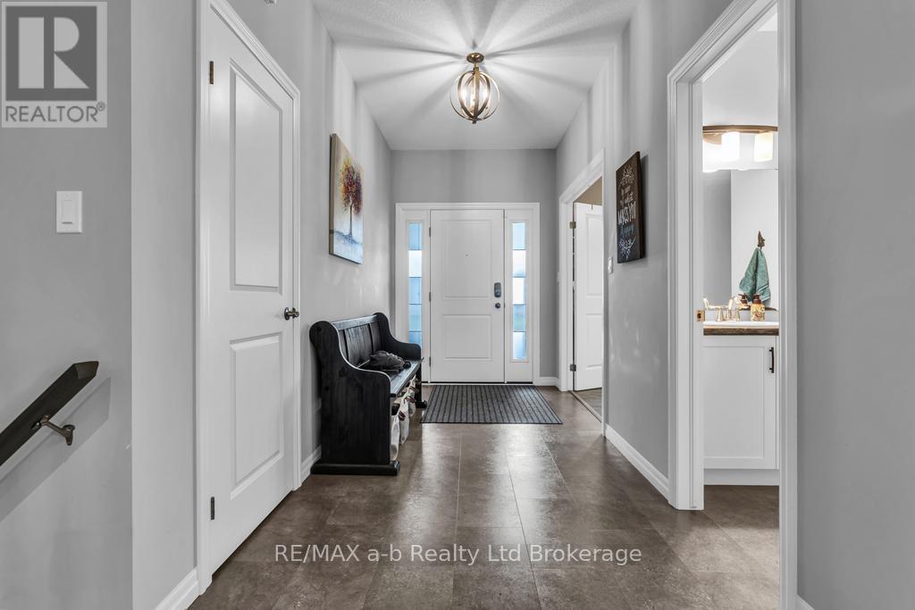 241 WILSON AVENUE, Tillsonburg, Ontario, N4G0H4 — Photo 8