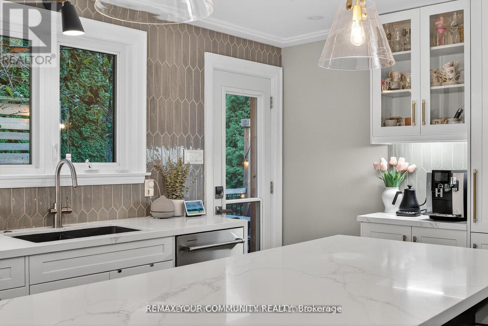 105 ORCHARD HEIGHTS BOULEVARD, Aurora (Aurora Heights), Ontario, L4G2Z8 — Photo 9