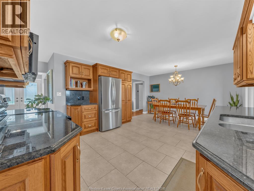 2740 BOUFFARD, LaSalle, Ontario, N9H1W2 — Photo 10