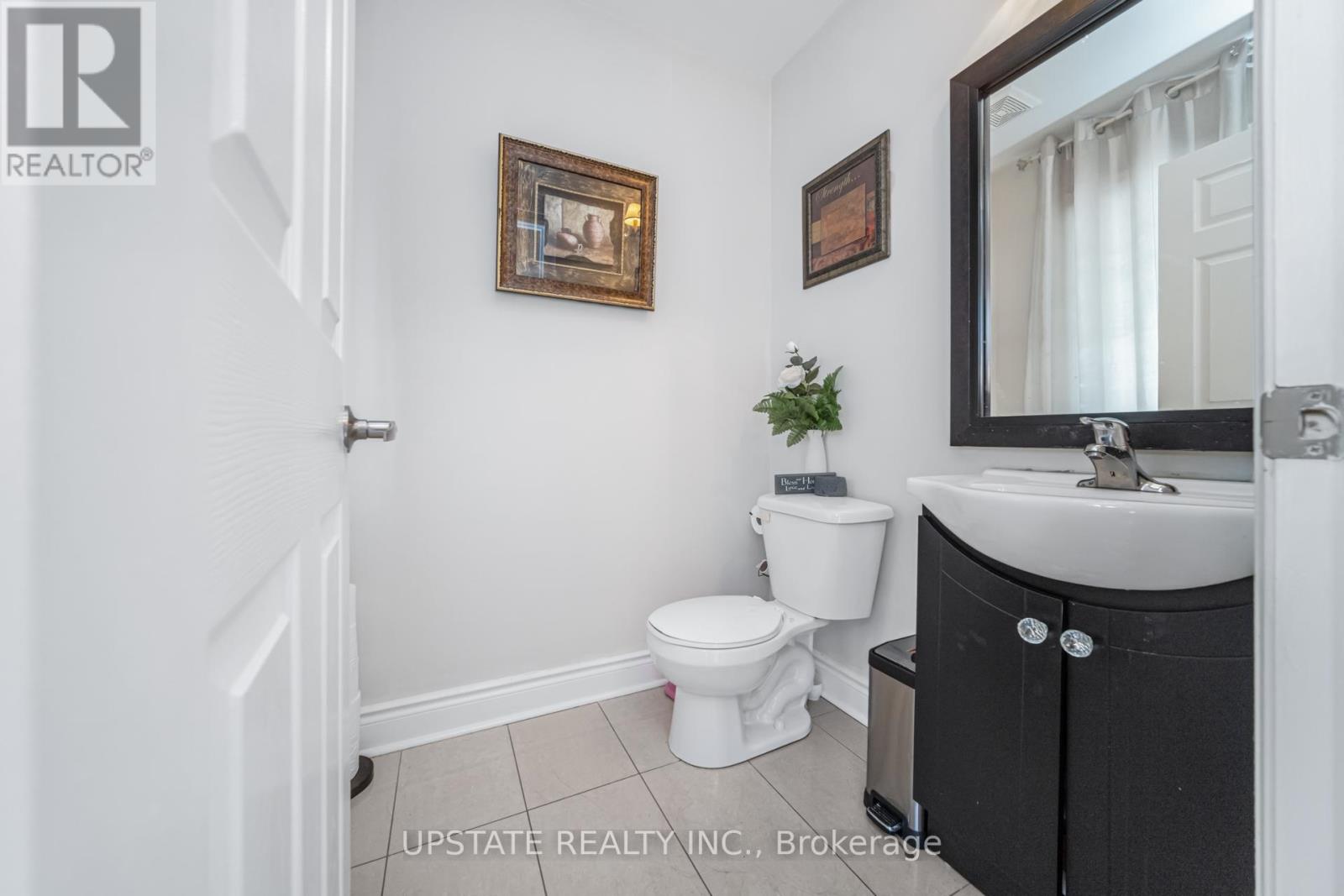 5 DILLON DRIVE, Brampton (Credit Valley), Ontario, L6X3B6 — Photo 4