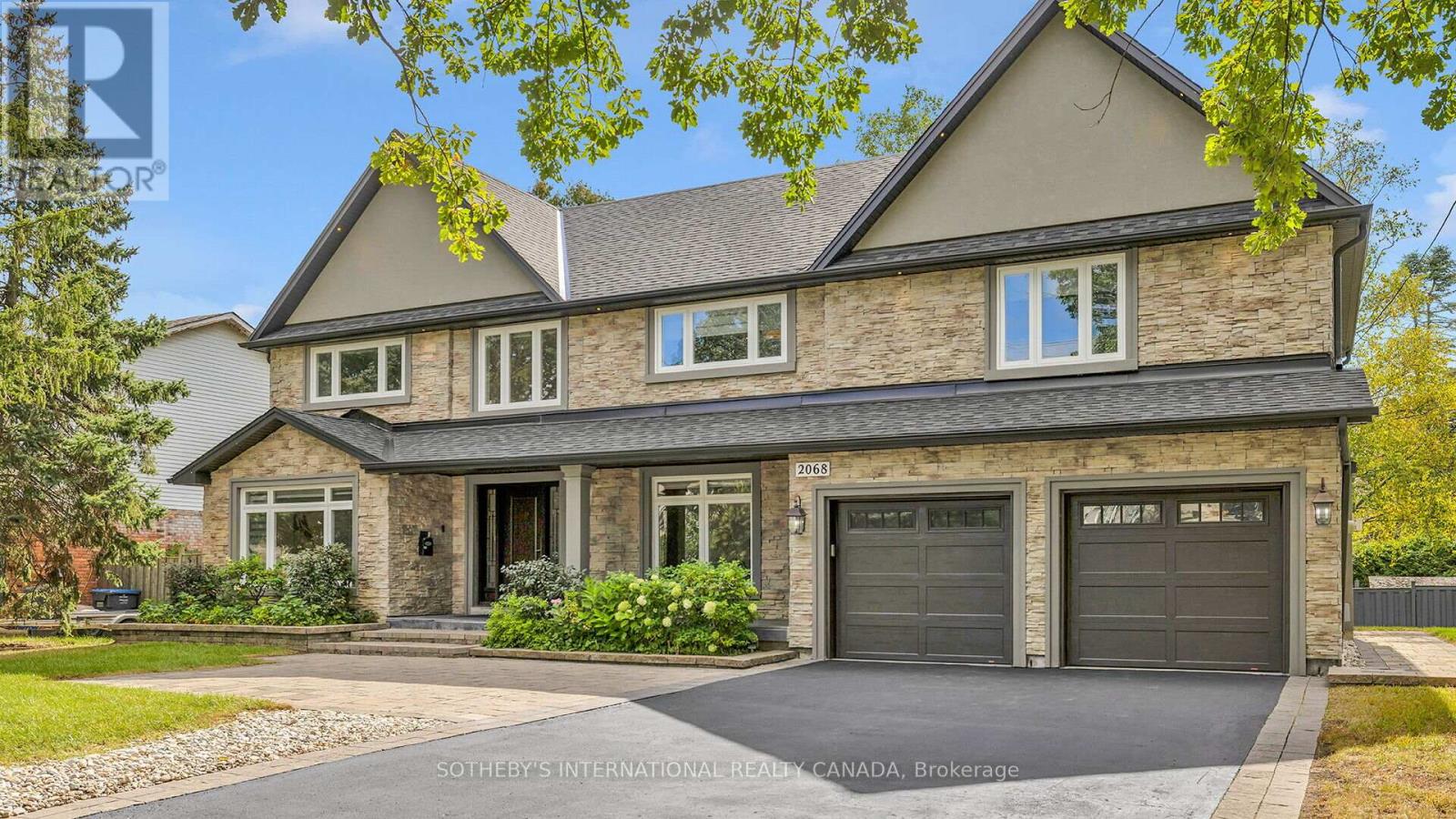 2068 MISSISSAUGA ROAD, Mississauga (Sheridan), Ontario, L5H2K6 — Photo 2