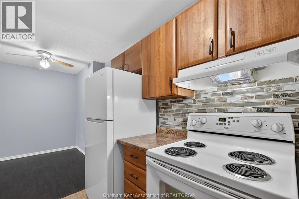 202 CAMPUS PARKWAY Unit# 306, Chatham, Ontario, N7M4Y1 — Photo 4