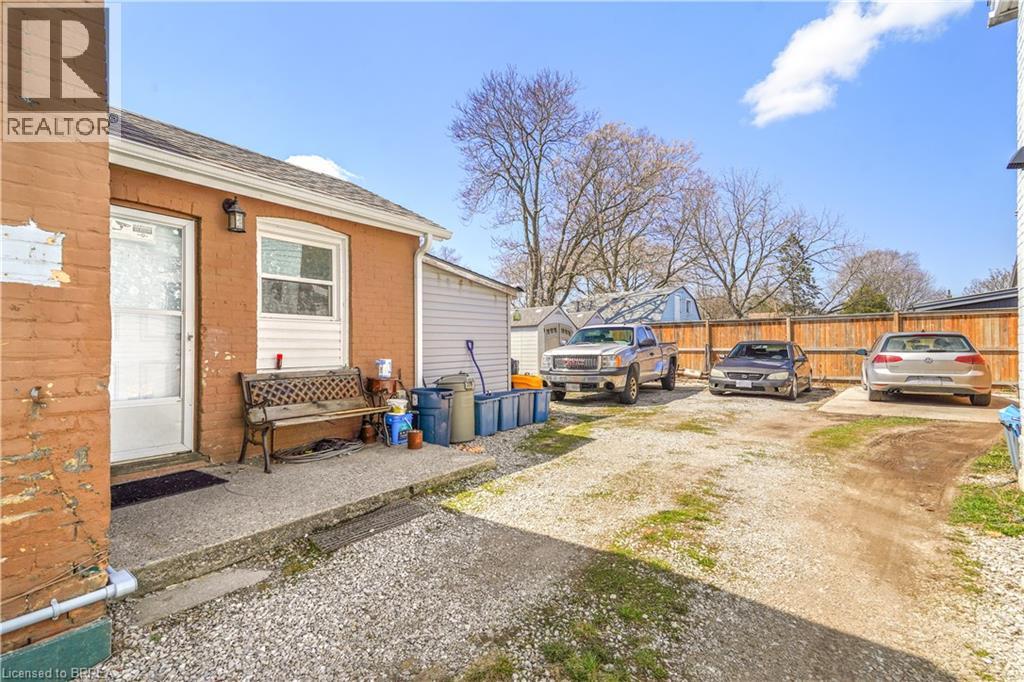 51-53 JARVIS Street, Brantford, Ontario, N3T4A9 — Photo 32