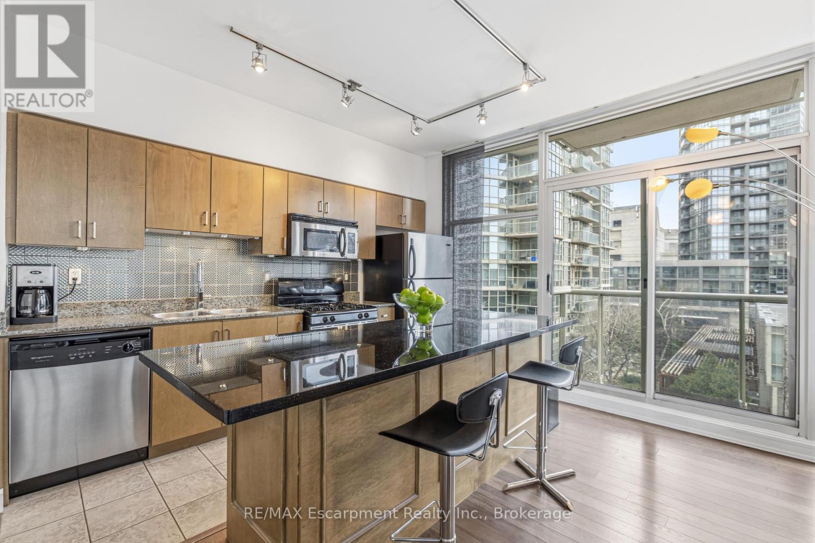 303 - 9 SPADINA AVENUE, Toronto (Waterfront Communities), Ontario, M5V3V5 — Photo 24