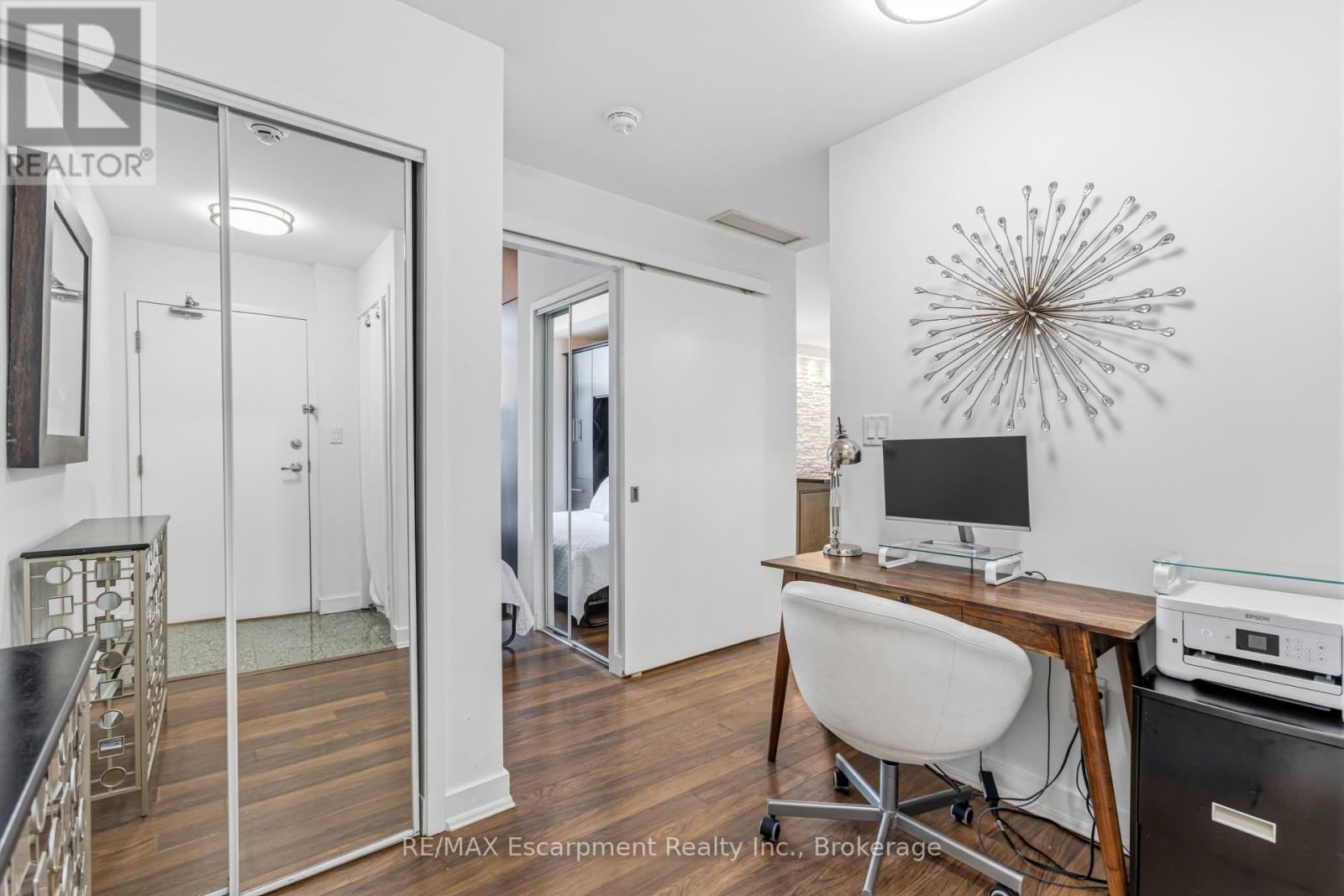 303 - 9 SPADINA AVENUE, Toronto (Waterfront Communities), Ontario, M5V3V5 — Photo 5