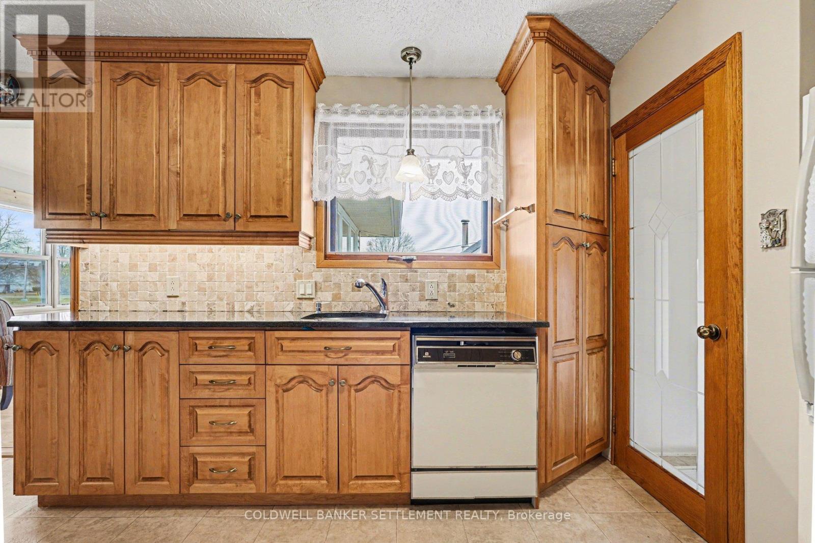 64 SOUTH STREET, Perth, Ontario, K7H2G7 — Photo 7