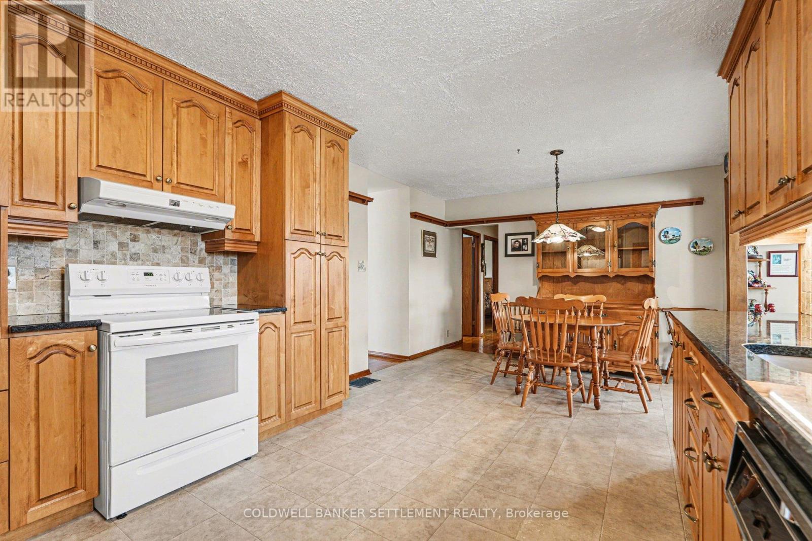 64 SOUTH STREET, Perth, Ontario, K7H2G7 — Photo 8