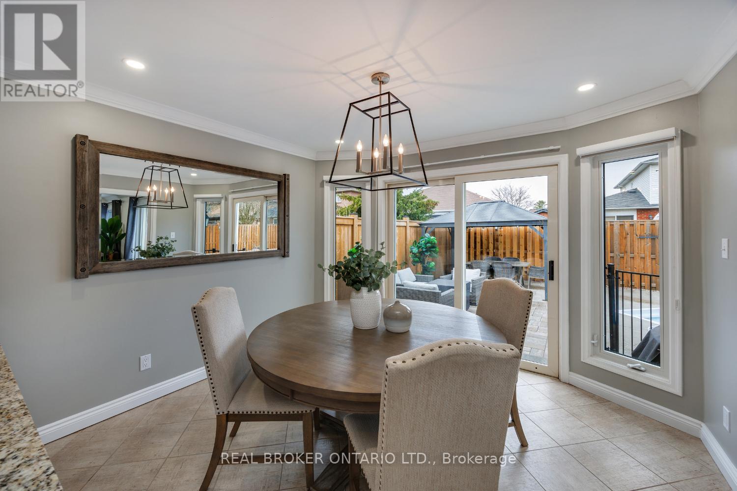 55 MULL CRESCENT, Clarington (Courtice), Ontario, L1E2E2 — Photo 17