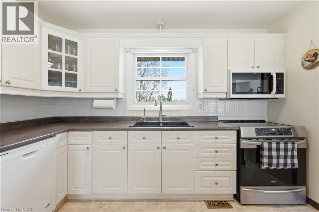 55 BERKLEY Crescent, Simcoe, Ontario, N3Y4M7 — Photo 12