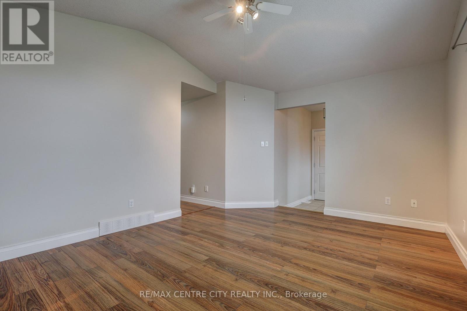 42 OLDEWOOD CRESCENT, St. Thomas, Ontario, N5R6B2 — Photo 11