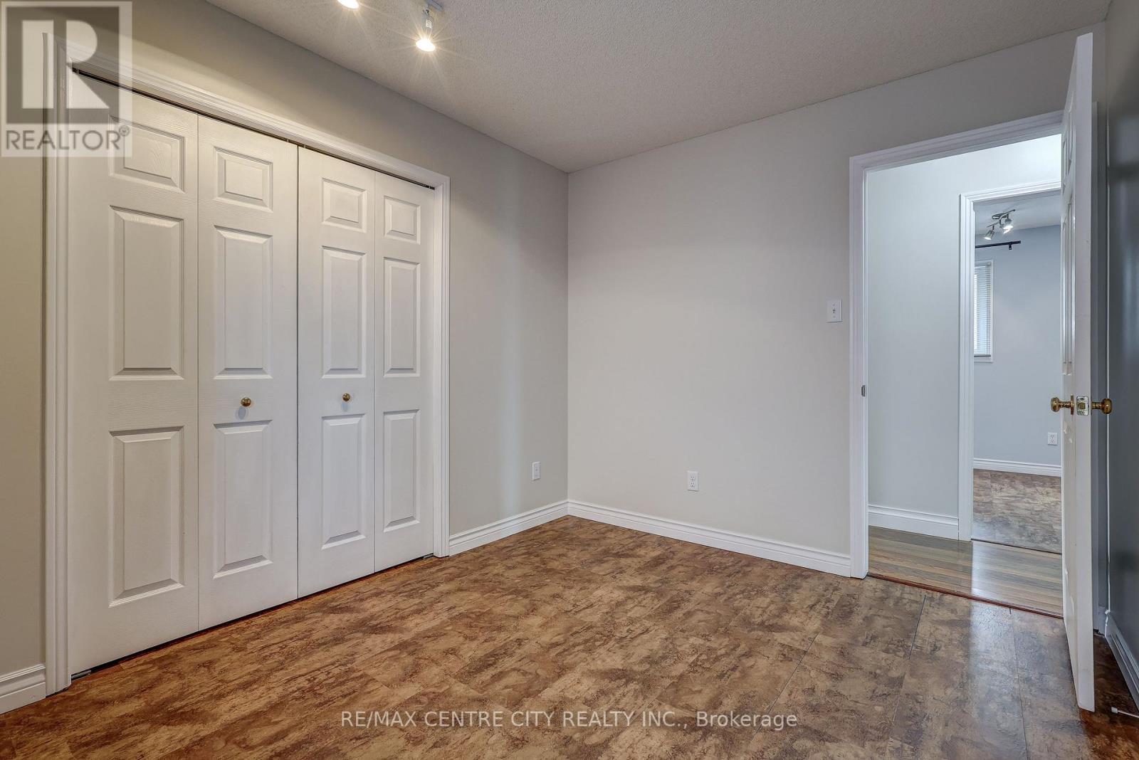 42 OLDEWOOD CRESCENT, St. Thomas, Ontario, N5R6B2 — Photo 14