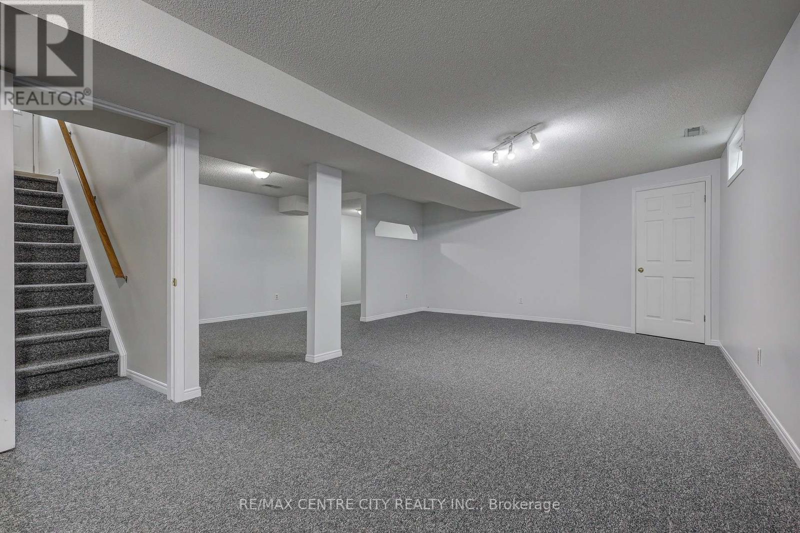 42 OLDEWOOD CRESCENT, St. Thomas, Ontario, N5R6B2 — Photo 33