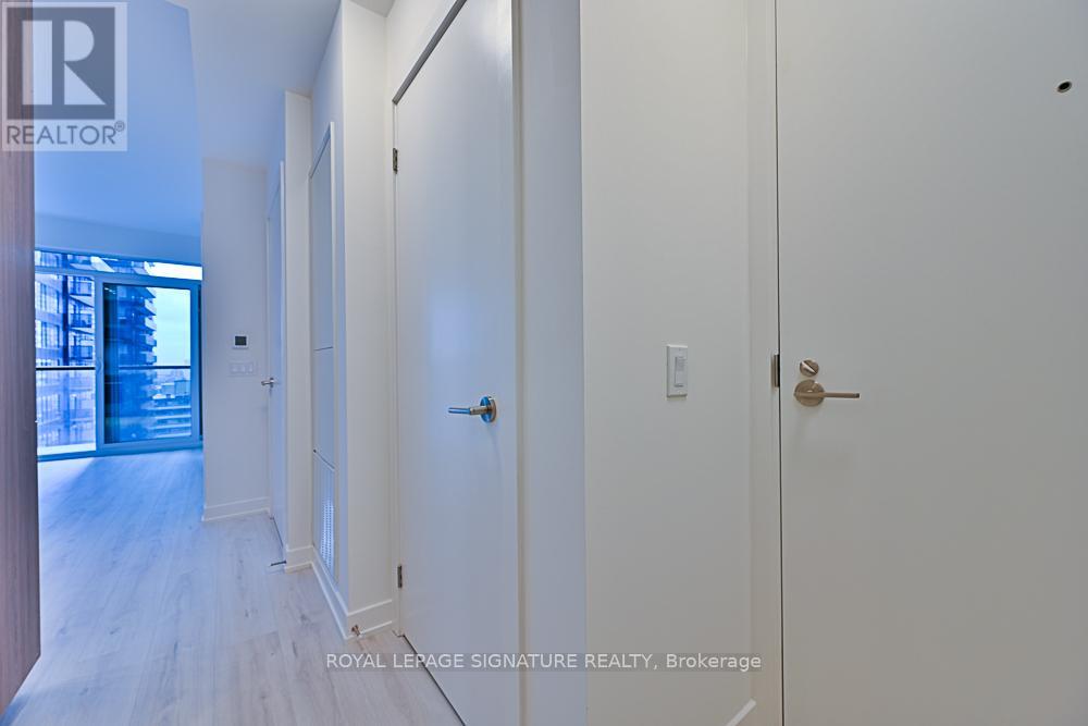 1401 - 110 BROADWAY AVENUE, Toronto (Mount Pleasant West), Ontario, M4P1V7 — Photo 4