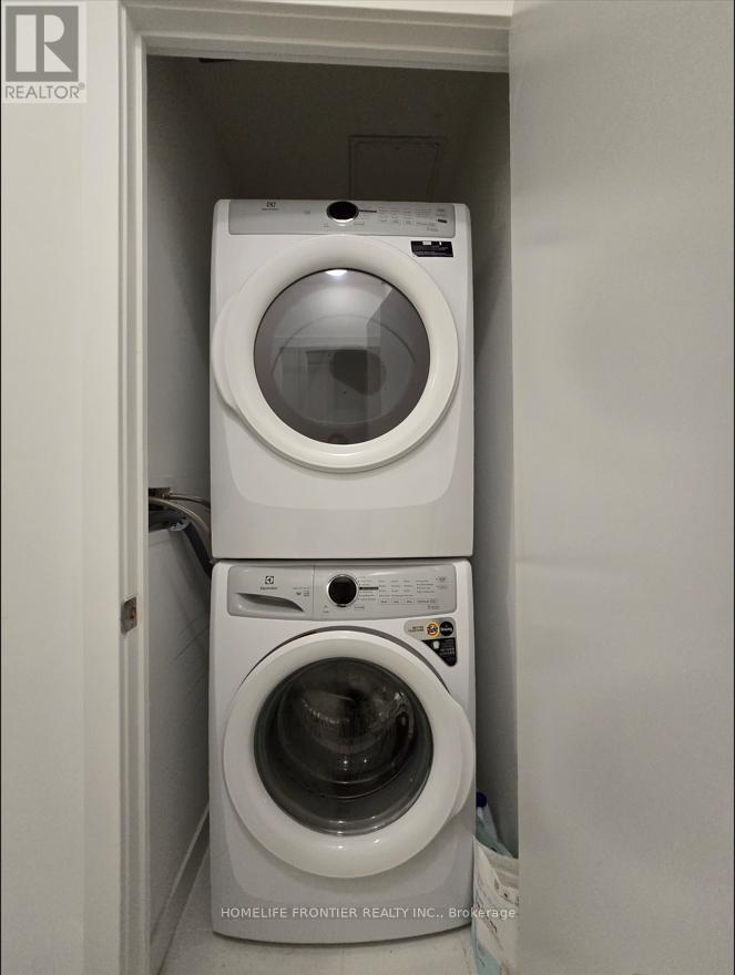 302 - 8 OLYMPIC GARDEN DRIVE, Toronto (Newtonbrook East), Ontario, M2M0B9 — Photo 11